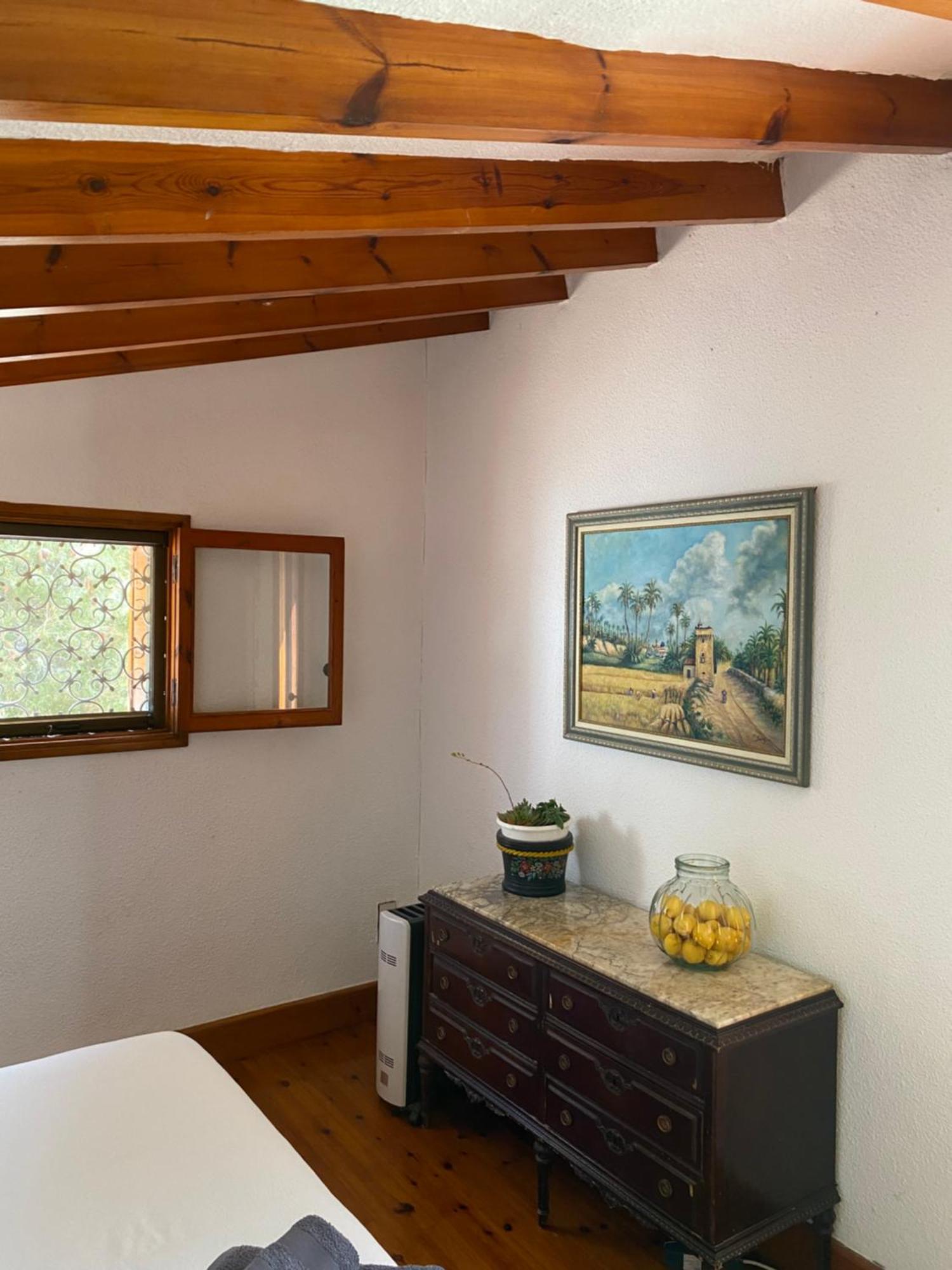 Bed and Breakfast Pink Lemon House Эльче Экстерьер фото