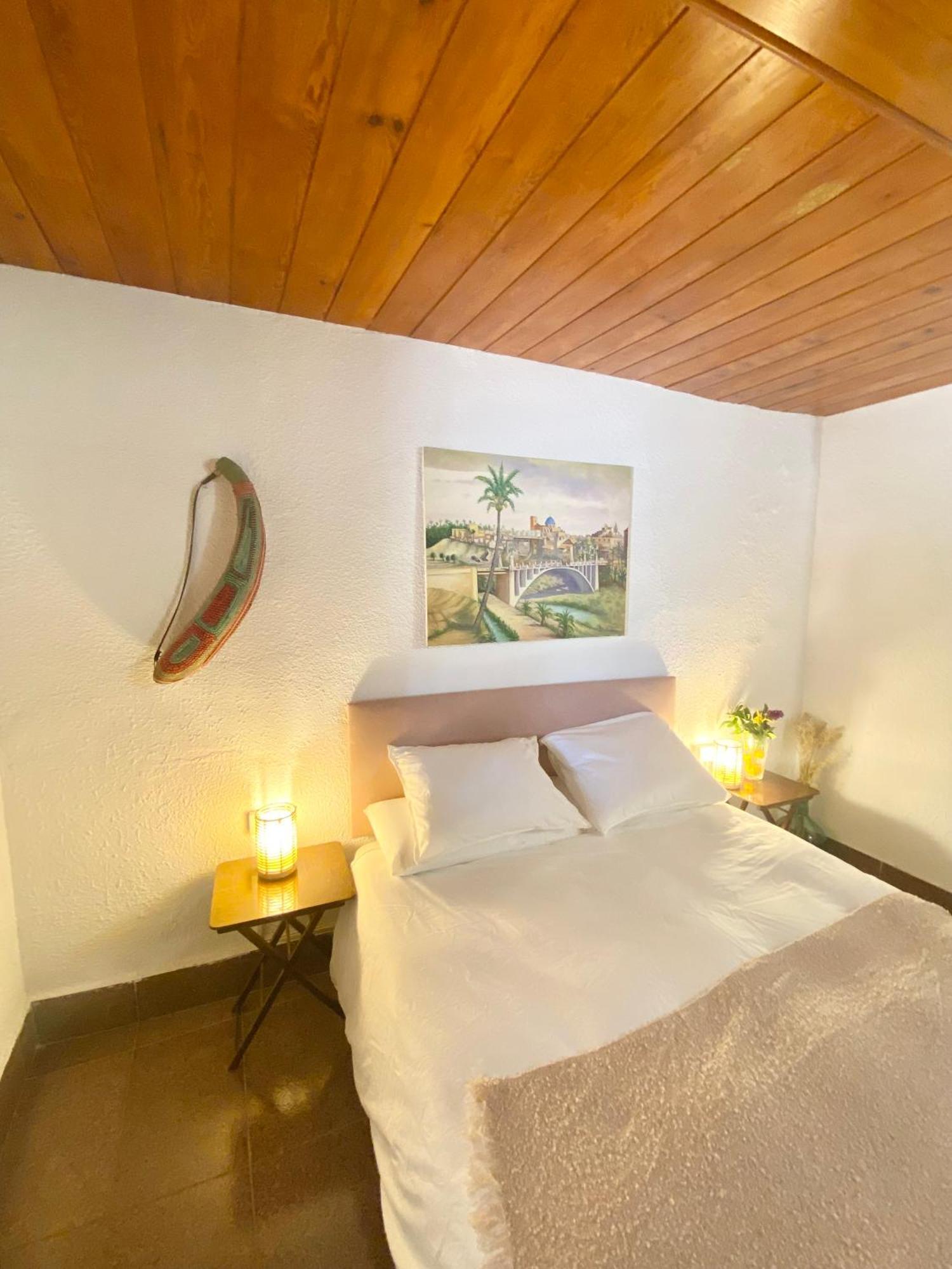 Bed and Breakfast Pink Lemon House Эльче Экстерьер фото