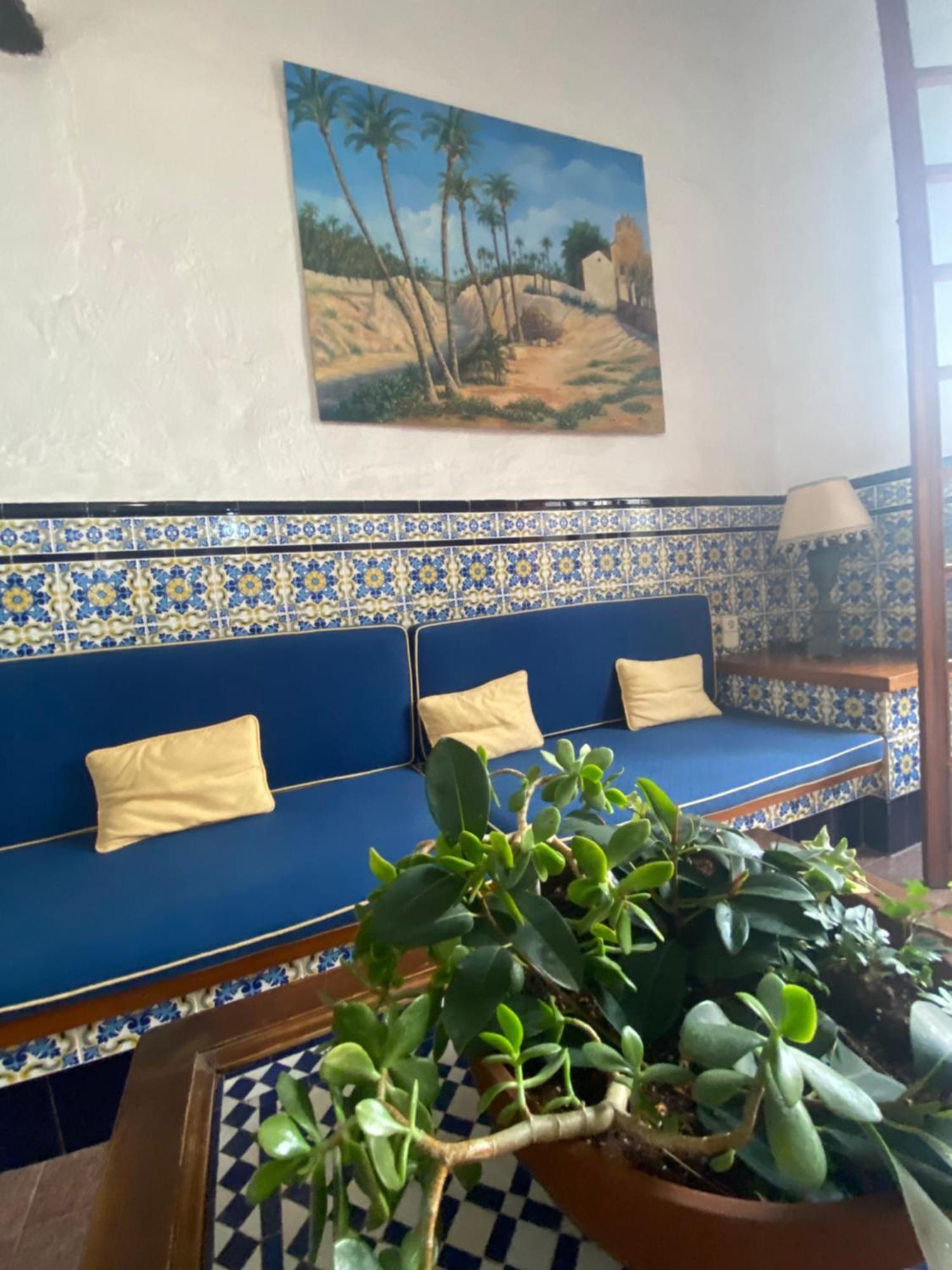 Bed and Breakfast Pink Lemon House Эльче Экстерьер фото
