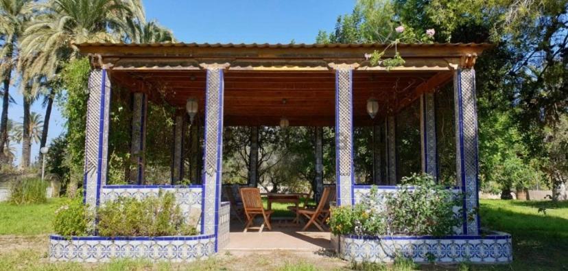 Bed and Breakfast Pink Lemon House Эльче Экстерьер фото