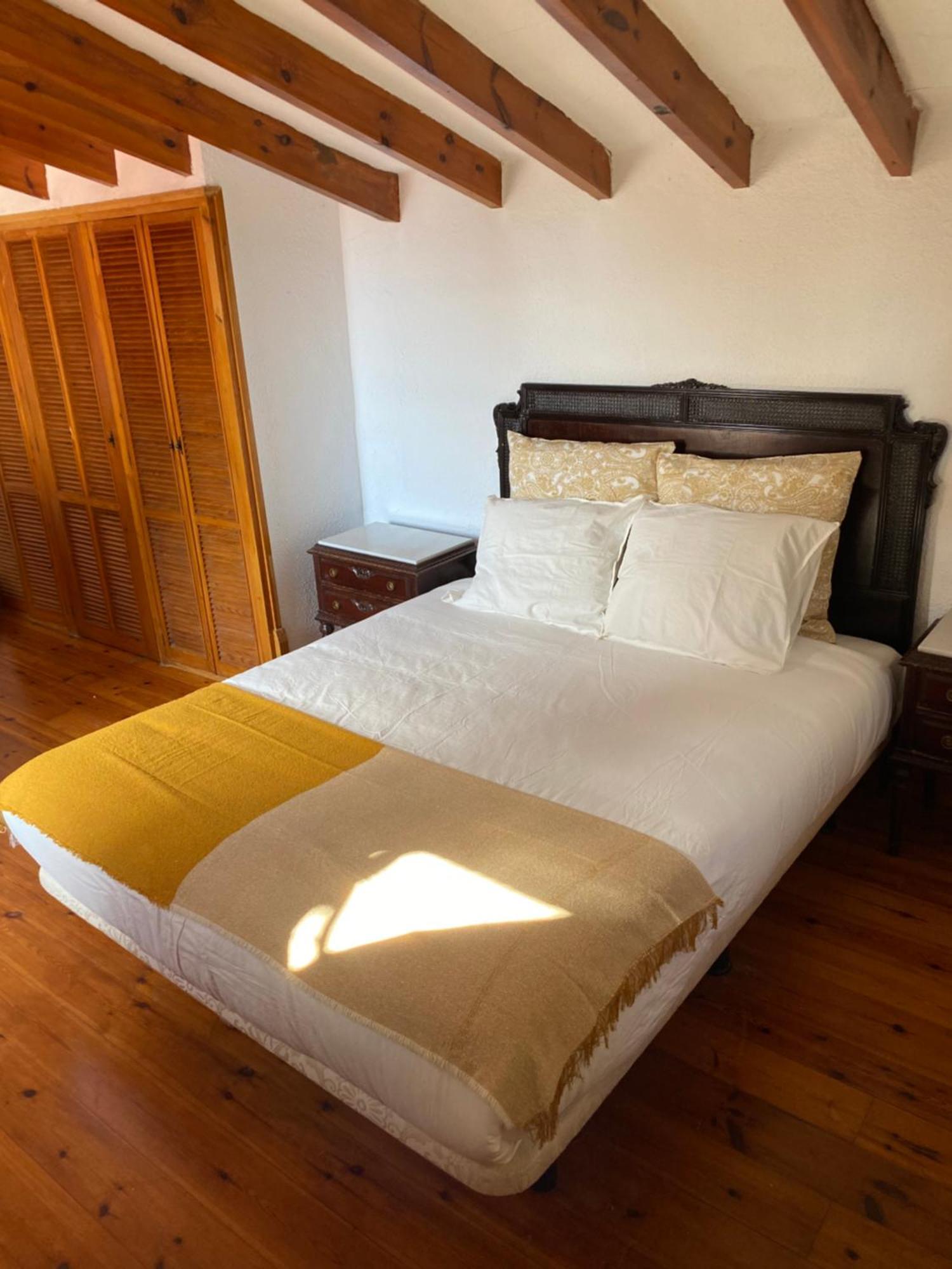 Bed and Breakfast Pink Lemon House Эльче Экстерьер фото